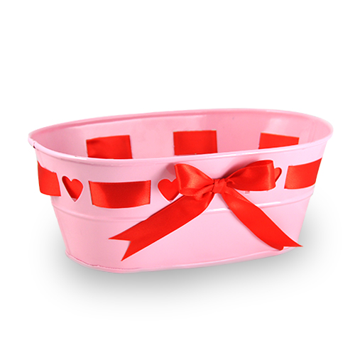 Medium Oblong Valentine Heart with Ribbon Container 9in